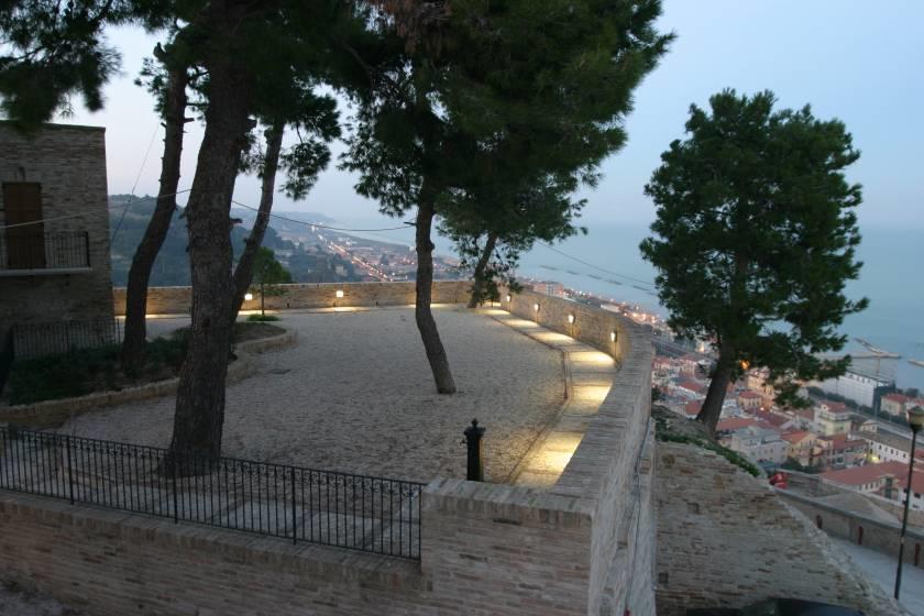 Hotel Europa Cupra Marittima Exteriér fotografie